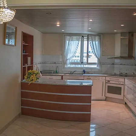 Charmant View Tour Eiffeil Апартаменты